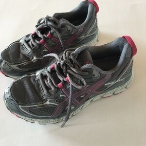 Asics Gray & Pink Athletic Sneaker Canvas Shoes Size 7.5